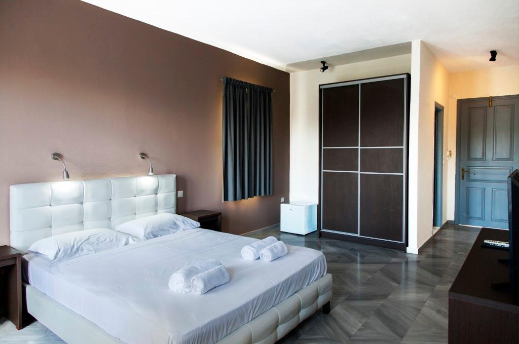 Armonia Hotel Нидри Екстериор снимка